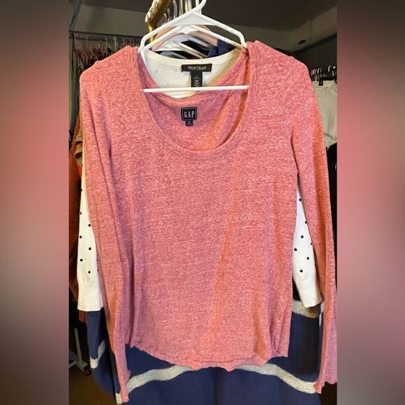 GAP - Picture 1 of 1